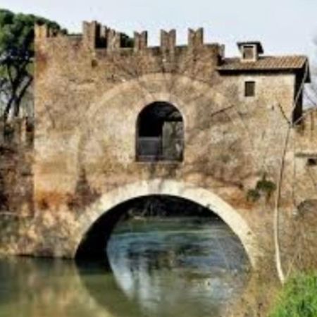 Old Bridge Minisuite โรม ภายนอก รูปภาพ